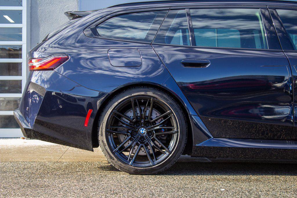 used 2025 BMW M5 car, priced at $126,500