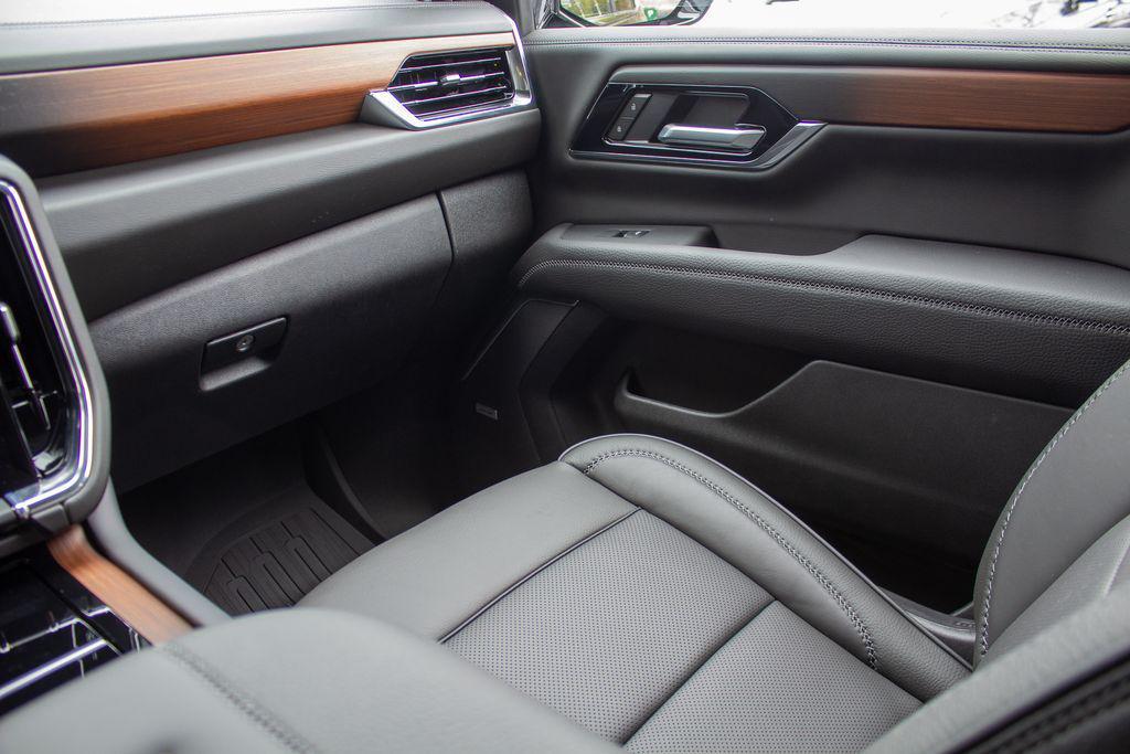 used 2026 GMC Yukon car, priced at $87,595