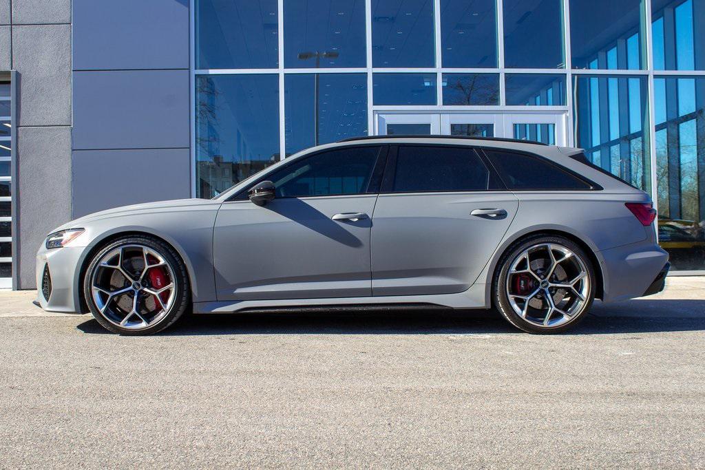 used 2024 Audi RS 6 Avant car, priced at $129,000