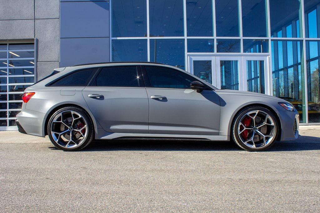 used 2024 Audi RS 6 Avant car, priced at $129,000
