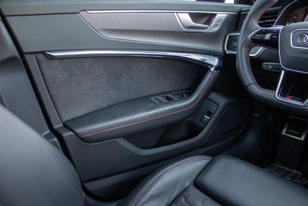 used 2024 Audi RS 6 Avant car, priced at $129,000