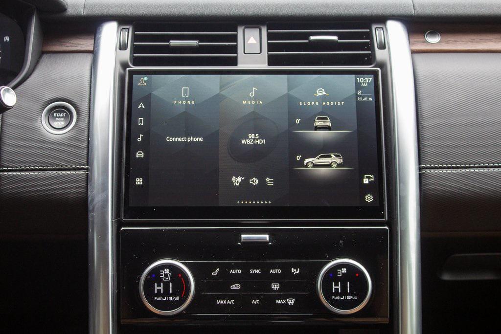 used 2024 Land Rover Discovery car, priced at $56,000