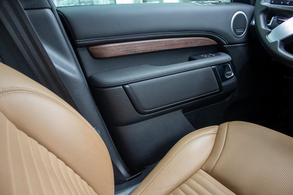 used 2024 Land Rover Discovery car, priced at $56,000