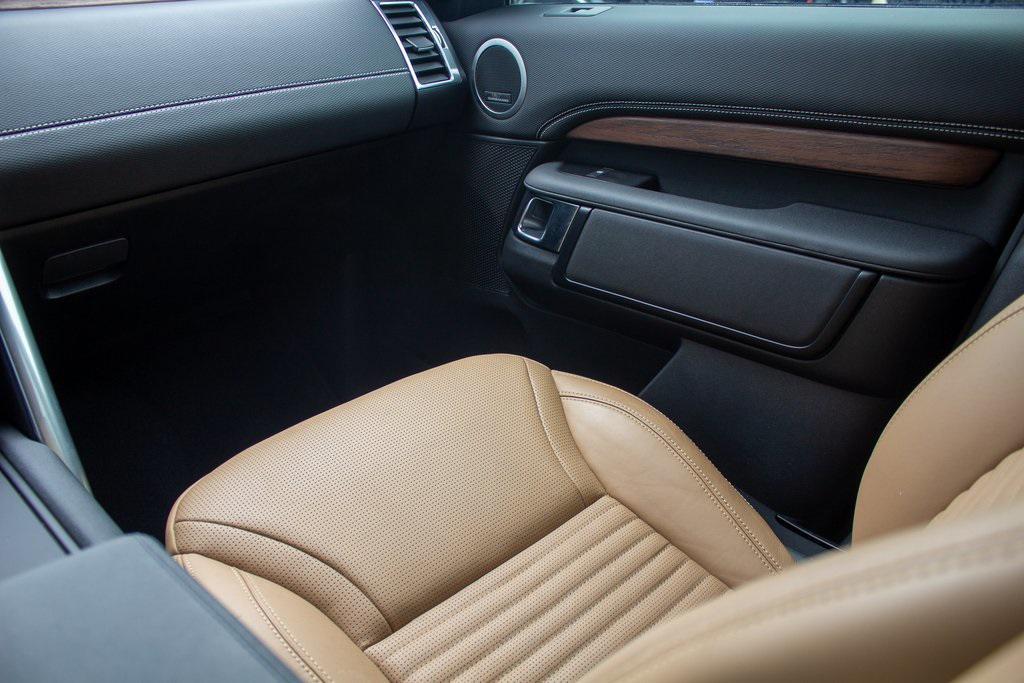 used 2024 Land Rover Discovery car, priced at $56,000