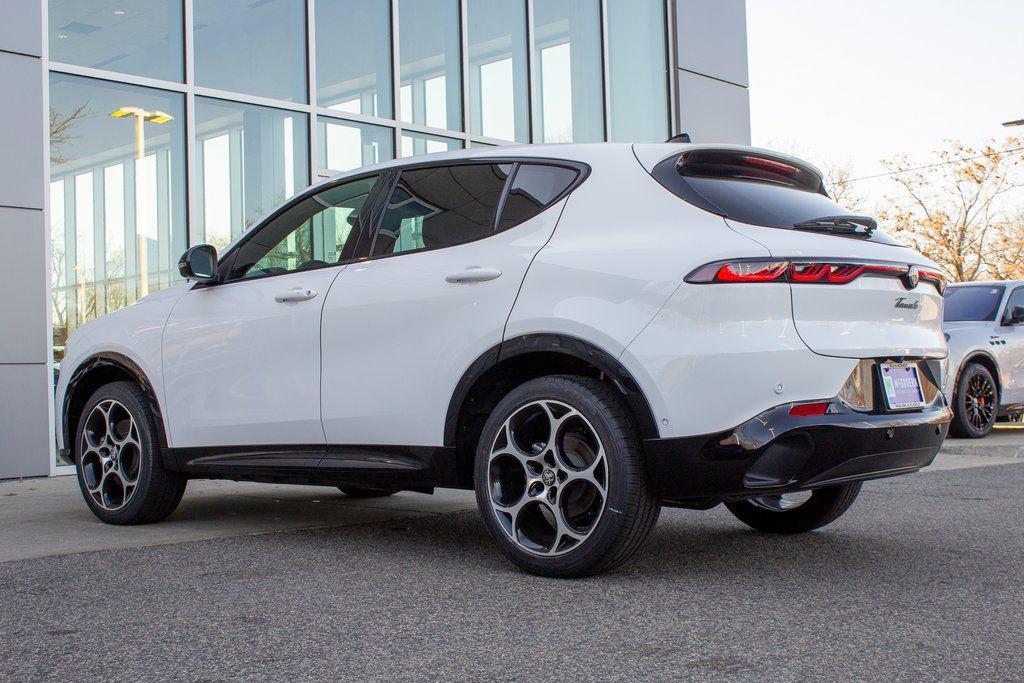 used 2025 Alfa Romeo Tonale car, priced at $35,900