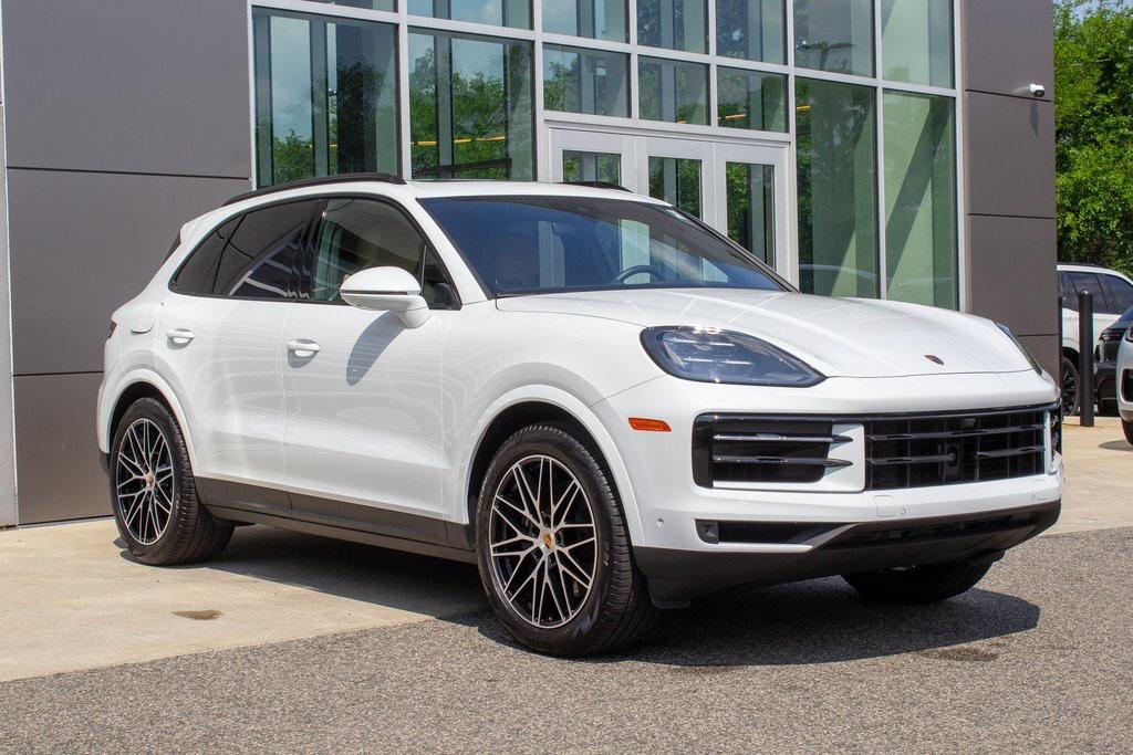 used 2025 Porsche Cayenne car, priced at $87,900