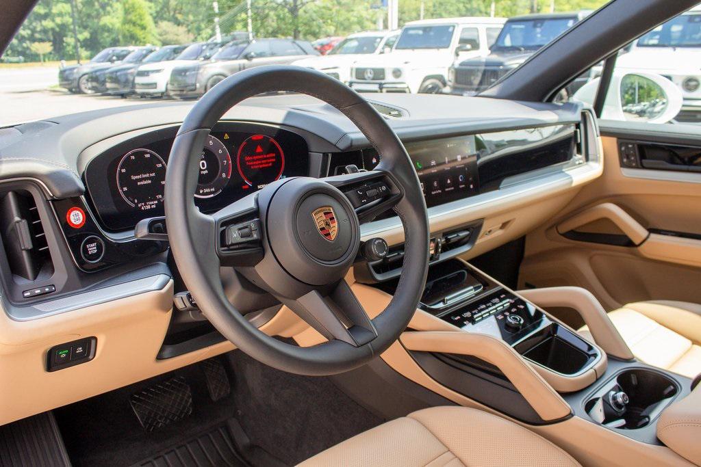 used 2025 Porsche Cayenne car, priced at $87,900