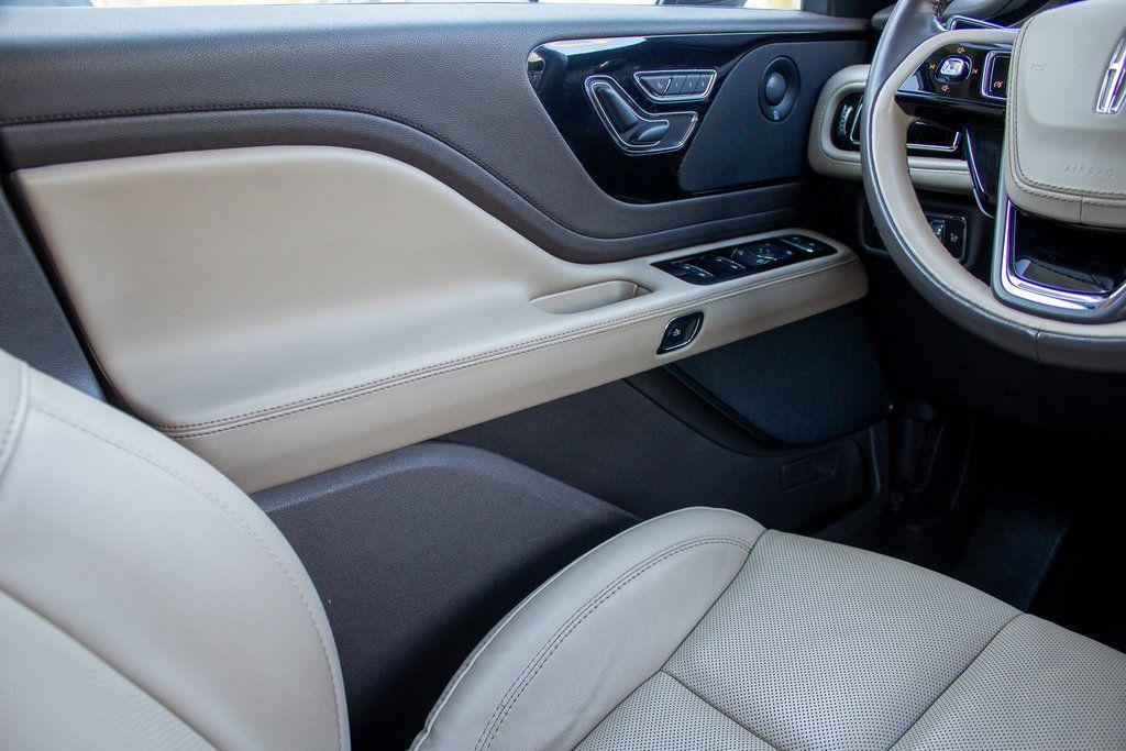 used 2022 Lincoln Aviator car, priced at $36,900