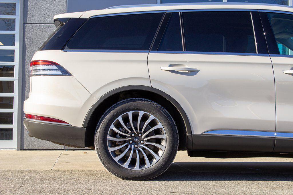 used 2022 Lincoln Aviator car, priced at $36,900