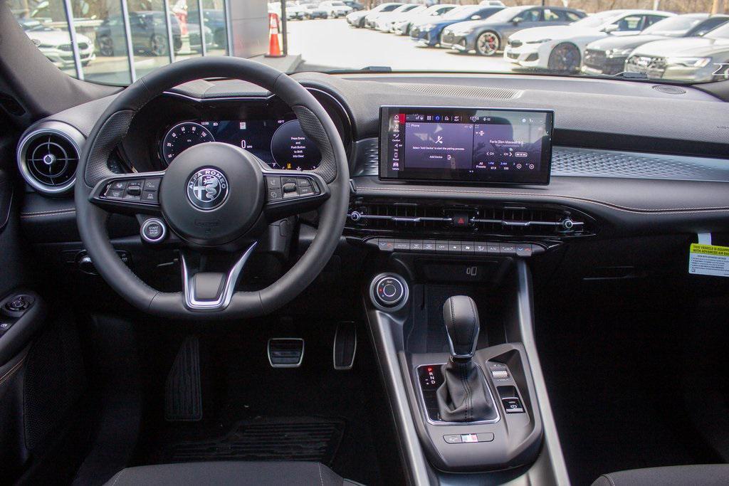 used 2025 Alfa Romeo Tonale car, priced at $37,400