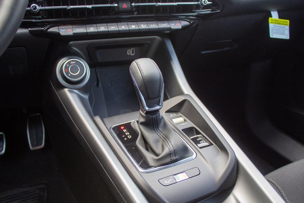 used 2025 Alfa Romeo Tonale car, priced at $37,400