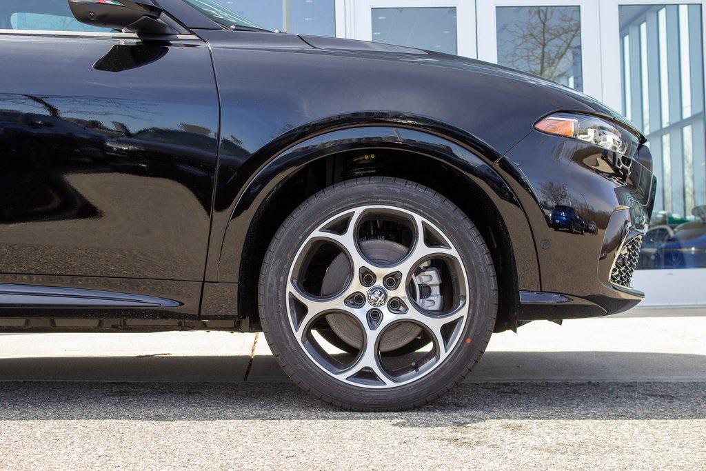 used 2025 Alfa Romeo Tonale car, priced at $37,400