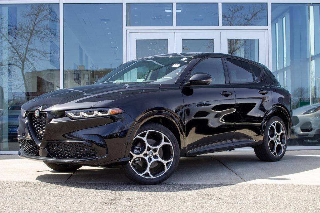 used 2025 Alfa Romeo Tonale car, priced at $38,000