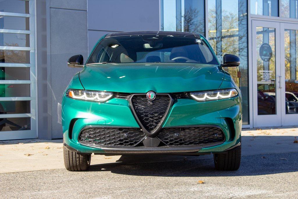 new 2025 Alfa Romeo Tonale car, priced at $49,985