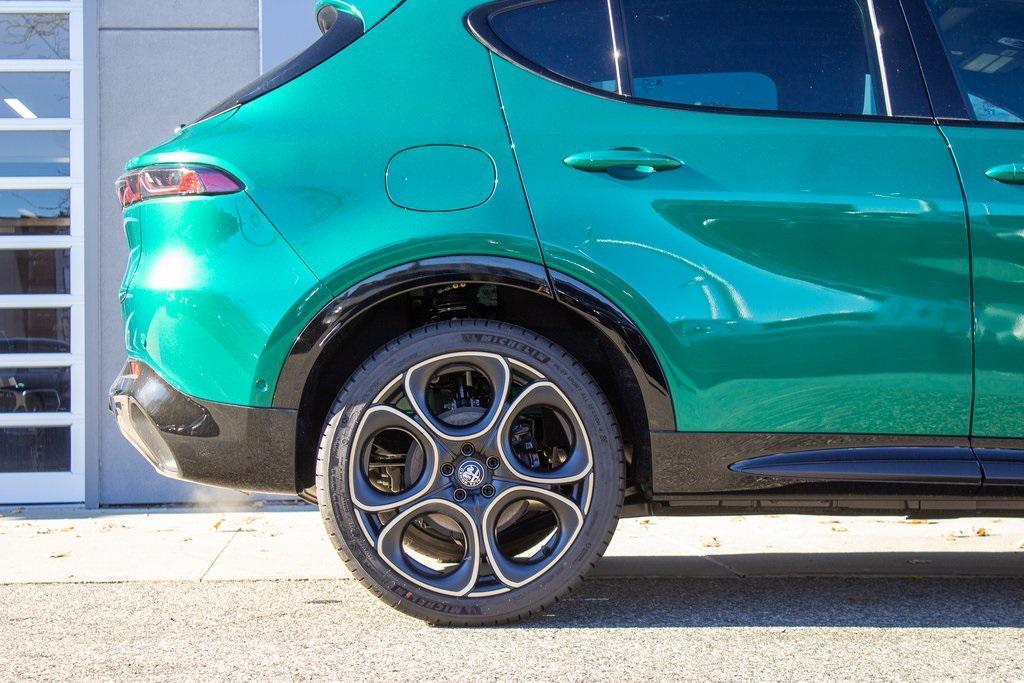 new 2025 Alfa Romeo Tonale car, priced at $49,985