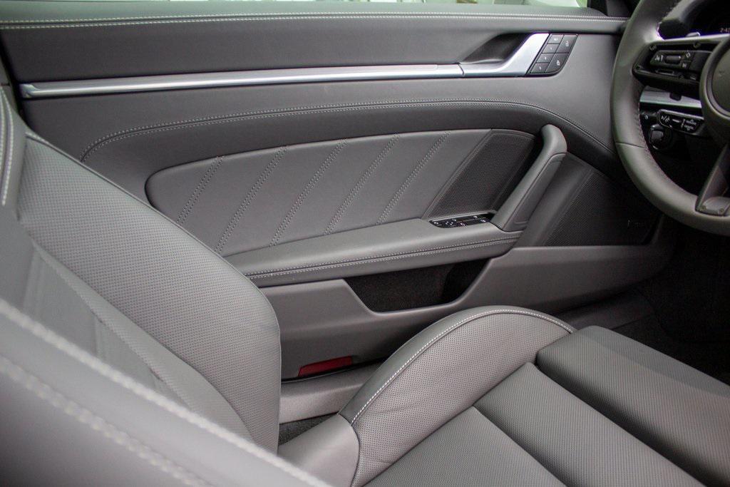 used 2022 Porsche 911 car, priced at $252,900