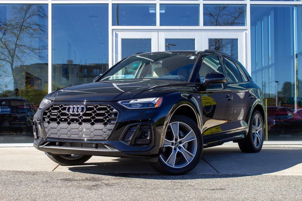 used 2025 Audi Q5 car, priced at $42,900