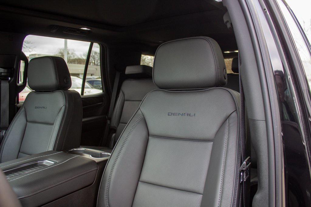 used 2024 GMC Yukon car, priced at $73,900