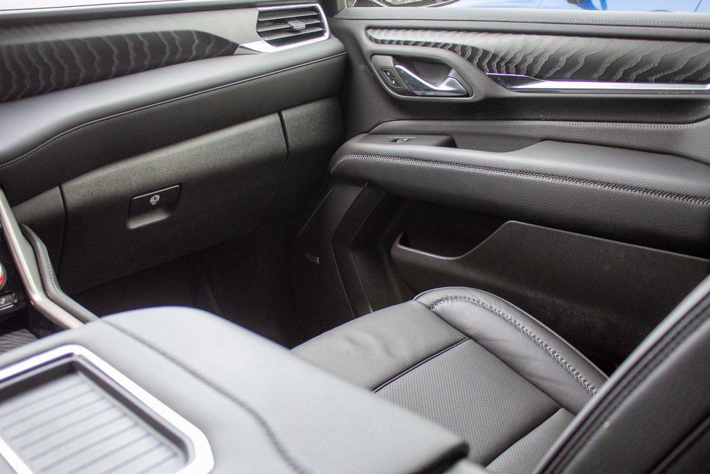 used 2024 GMC Yukon car, priced at $73,900