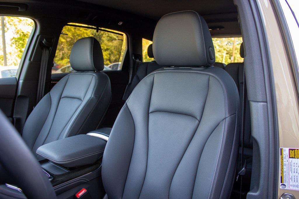 used 2025 Audi Q7 car, priced at $57,996