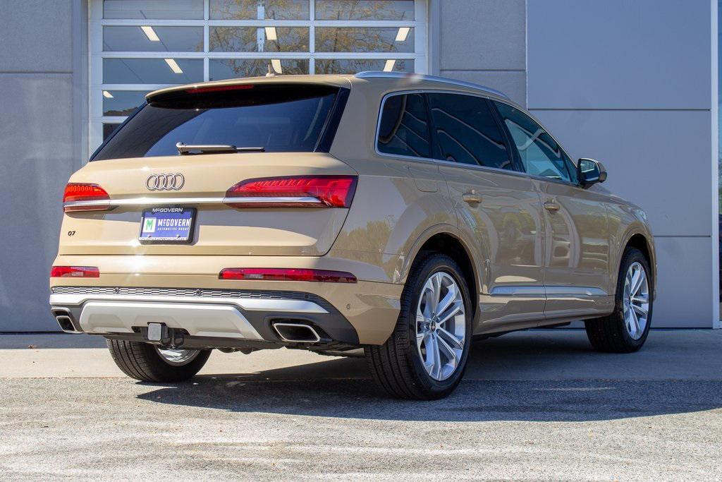 used 2025 Audi Q7 car, priced at $57,996
