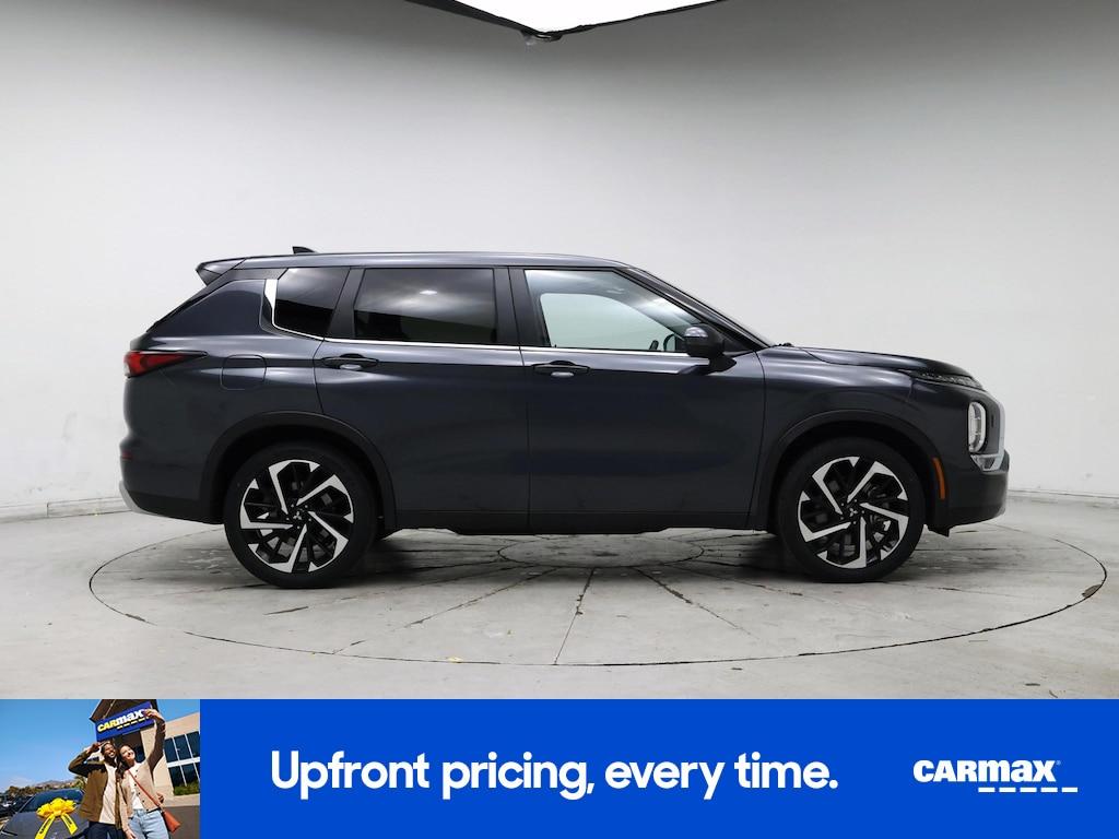used 2024 Mitsubishi Outlander car, priced at $25,998