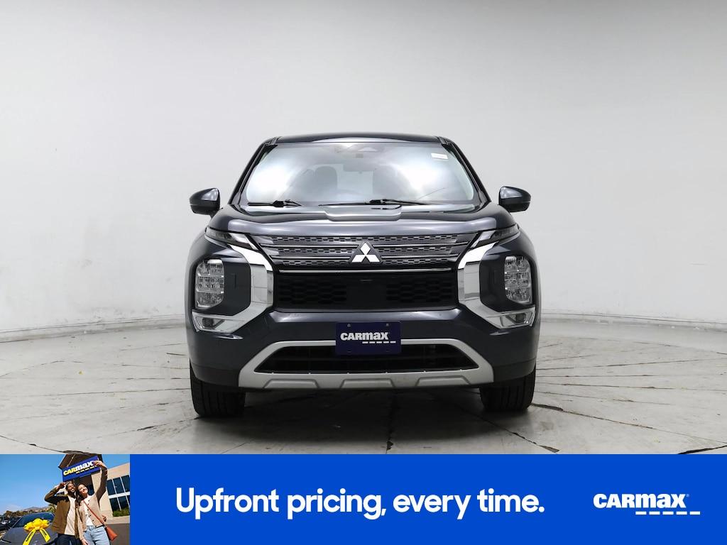 used 2024 Mitsubishi Outlander car, priced at $25,998