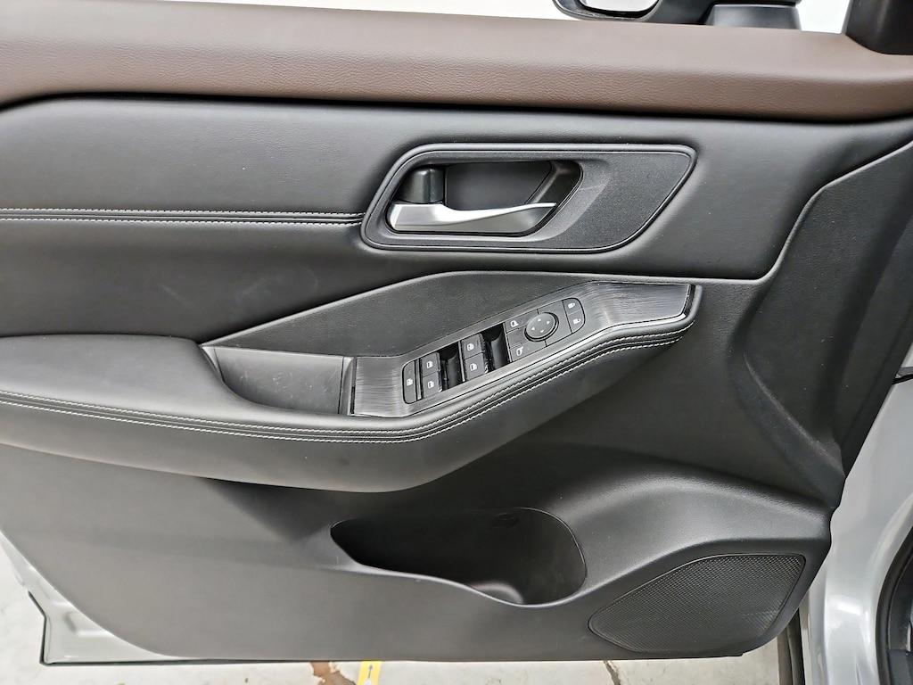 used 2023 Nissan Rogue car, priced at $25,998