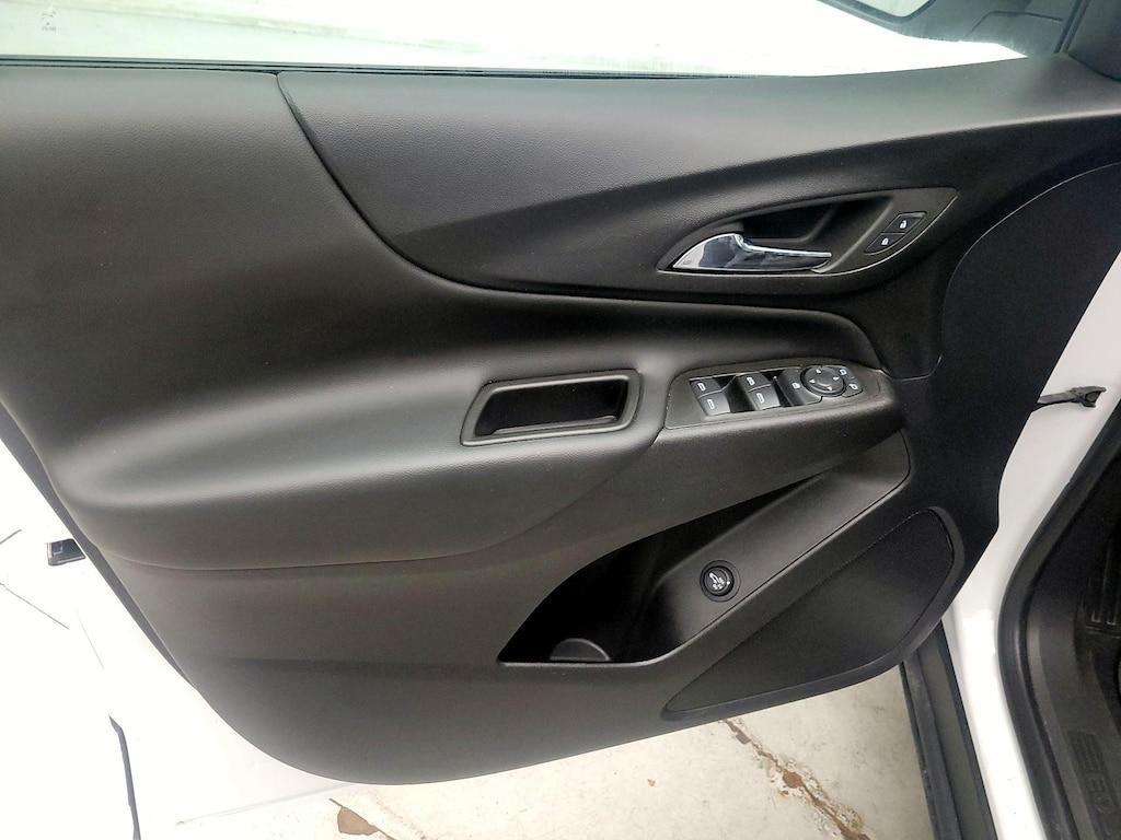 used 2022 Chevrolet Equinox car, priced at $22,998