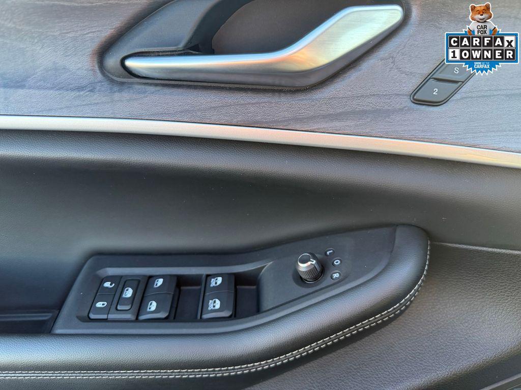 used 2023 Jeep Grand Cherokee car, priced at $29,500