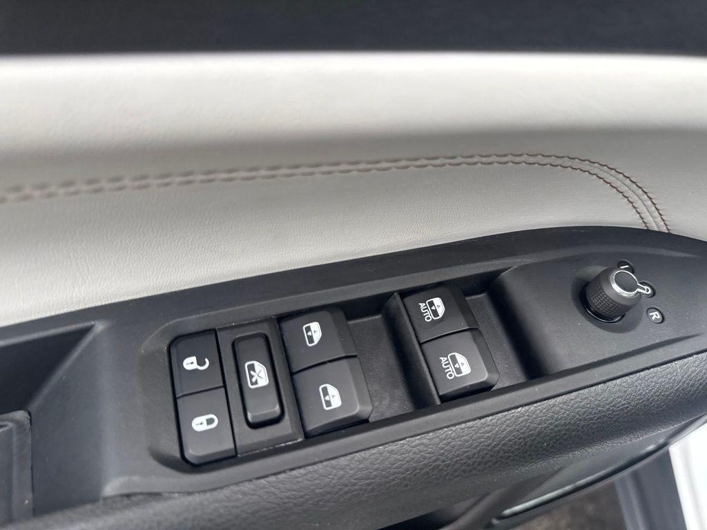 used 2022 Jeep Compass car, priced at $20,250