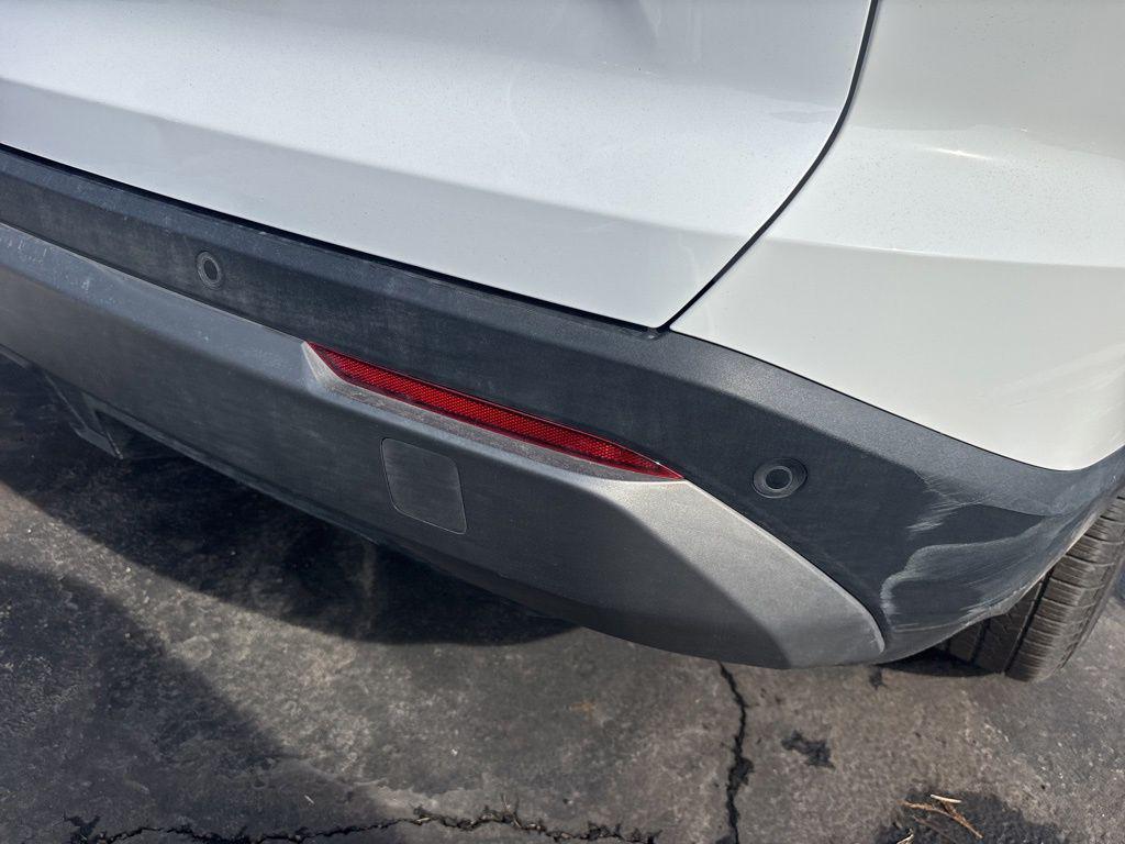 used 2026 Chevrolet Equinox car, priced at $27,750