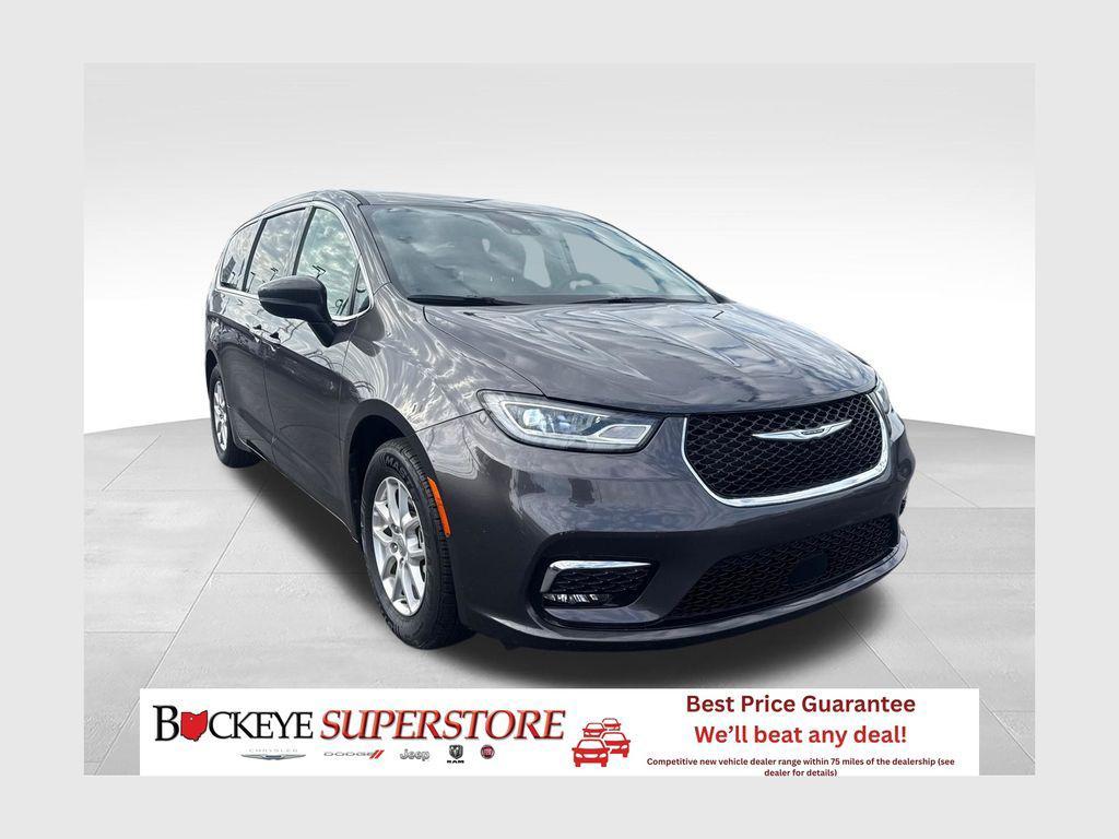 used 2023 Chrysler Pacifica car, priced at $23,500