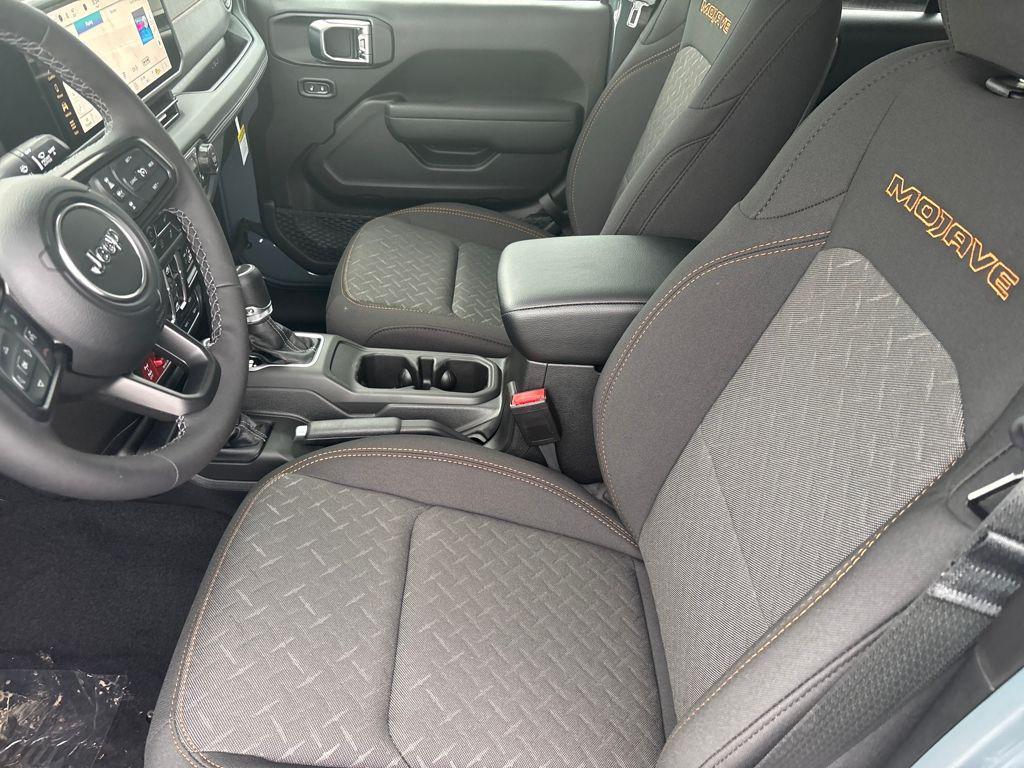 new 2026 Jeep Gladiator car, priced at $53,891