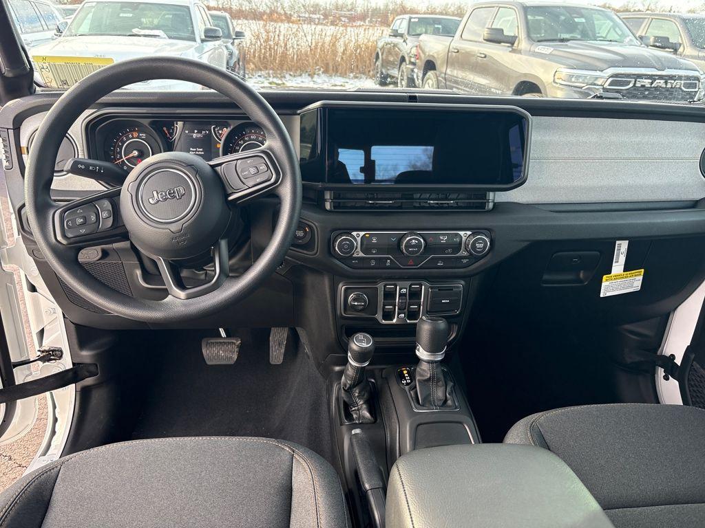 new 2026 Jeep Gladiator car, priced at $40,127