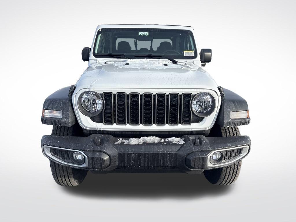 new 2026 Jeep Gladiator car, priced at $40,127