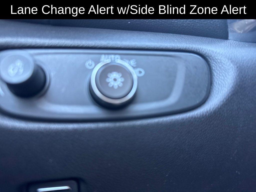 used 2022 Chevrolet Blazer car, priced at $18,250