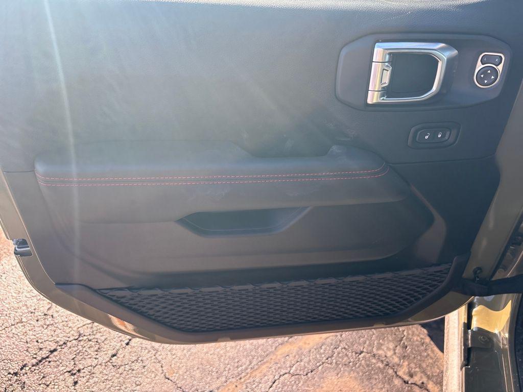 new 2026 Jeep Wrangler car, priced at $81,156