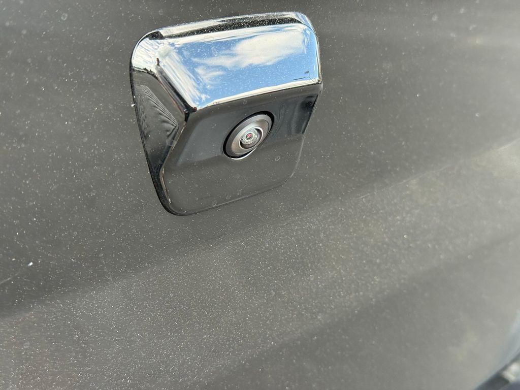 new 2025 Jeep Gladiator car, priced at $39,977