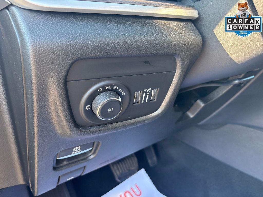 used 2023 Jeep Grand Cherokee car, priced at $31,000