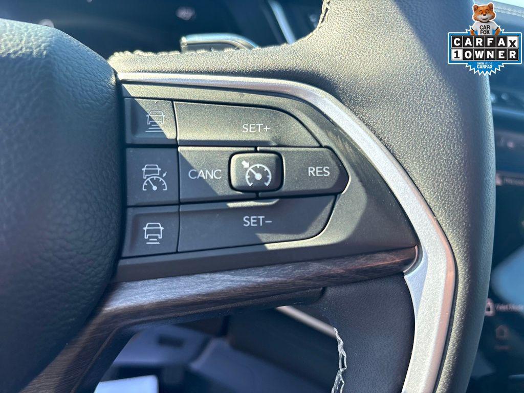 used 2023 Jeep Grand Cherokee car, priced at $31,000