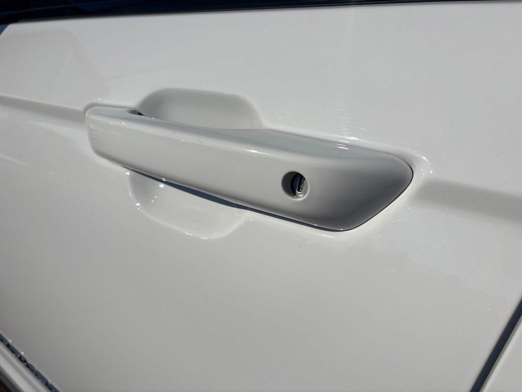 used 2023 Jeep Grand Cherokee car, priced at $31,750