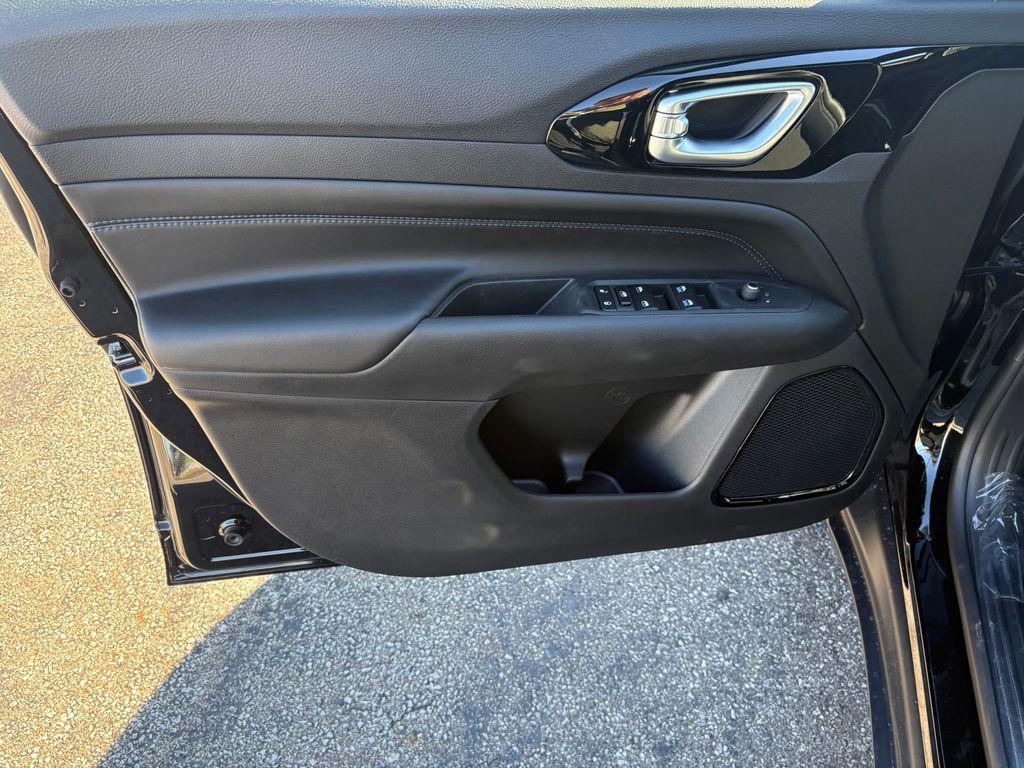 new 2026 Jeep Compass car, priced at $31,526