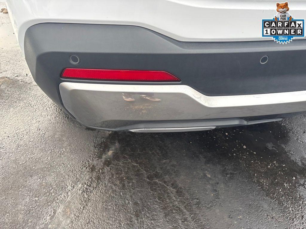 used 2024 Kia Sorento car, priced at $26,250