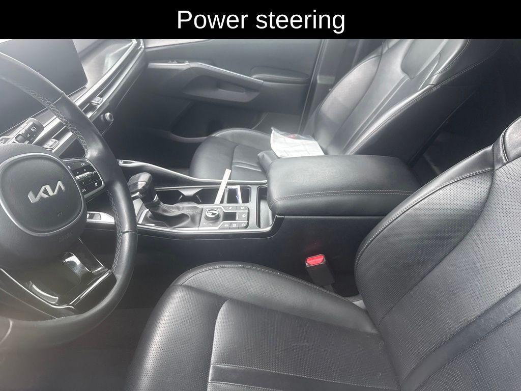 used 2024 Kia Sorento car, priced at $28,250