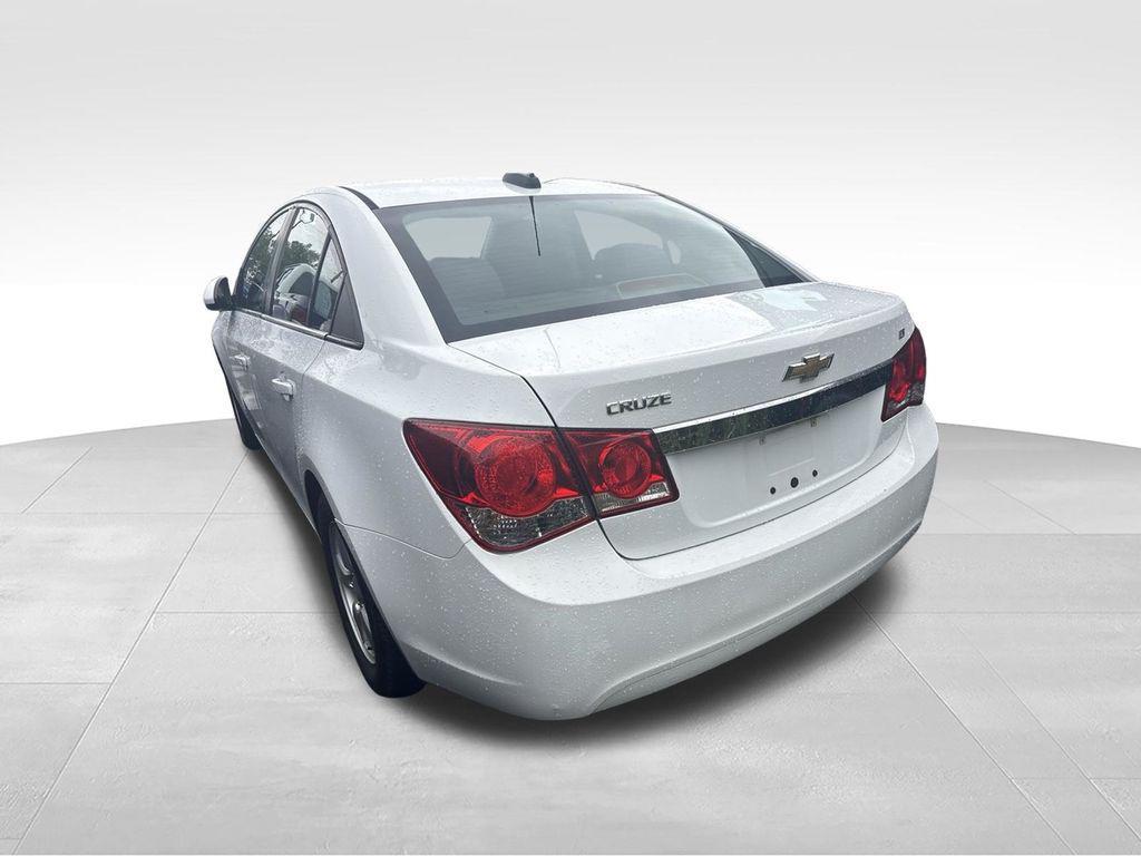used 2015 Chevrolet Cruze car, priced at $7,916
