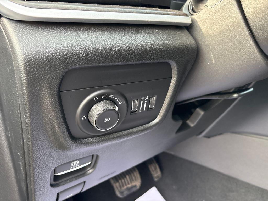 new 2026 Jeep Grand Cherokee car, priced at $48,315