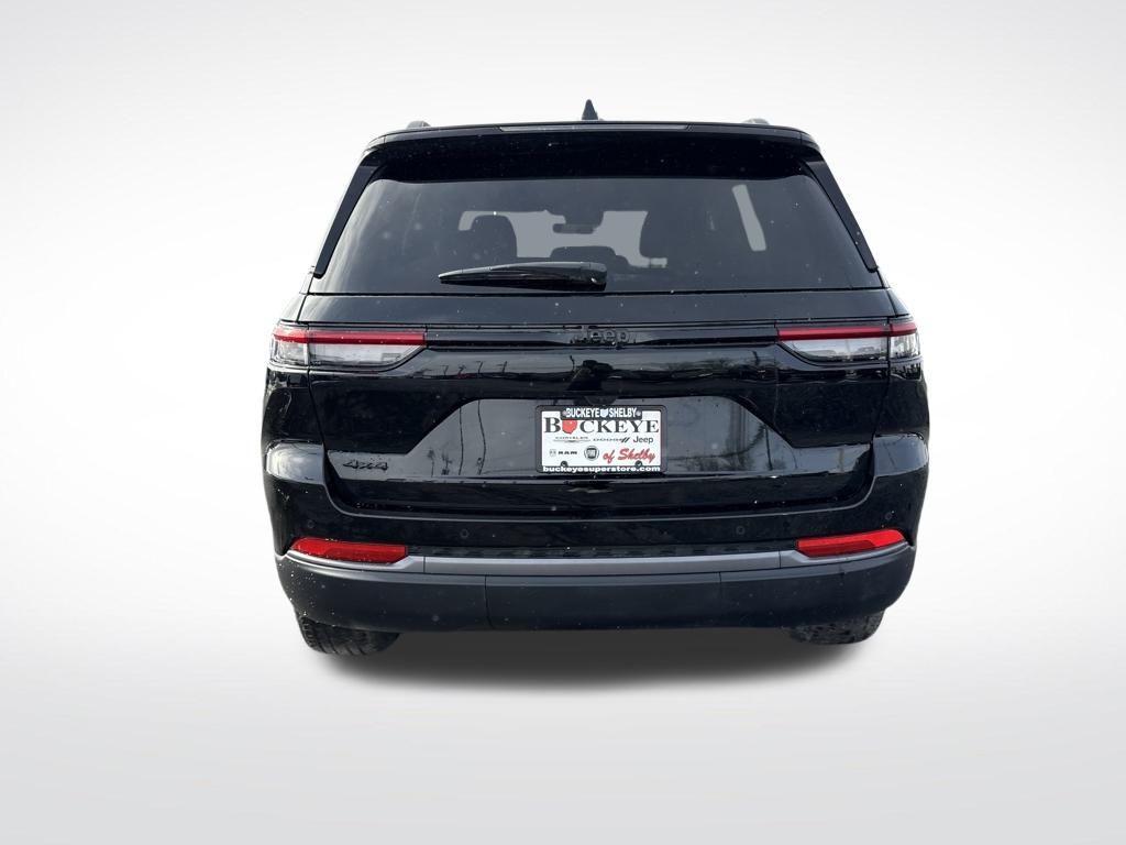 new 2026 Jeep Grand Cherokee car, priced at $48,315