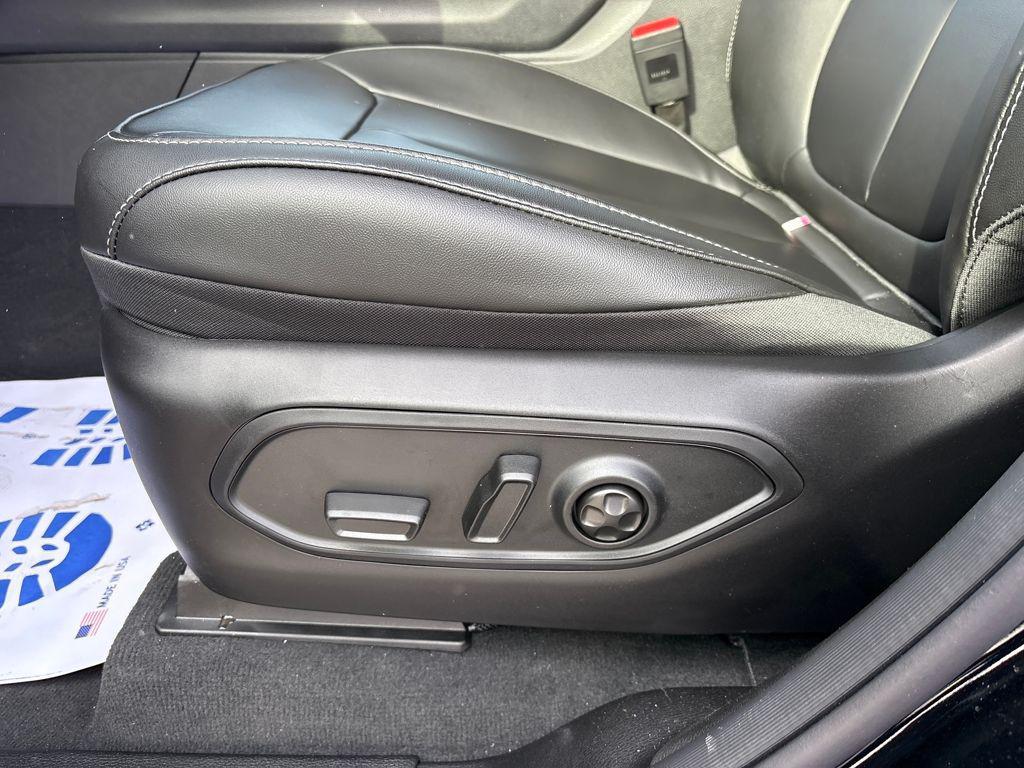 new 2026 Jeep Grand Cherokee car, priced at $48,315