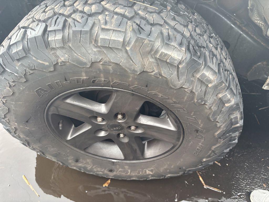 used 2016 Jeep Wrangler Unlimited car, priced at $17,750